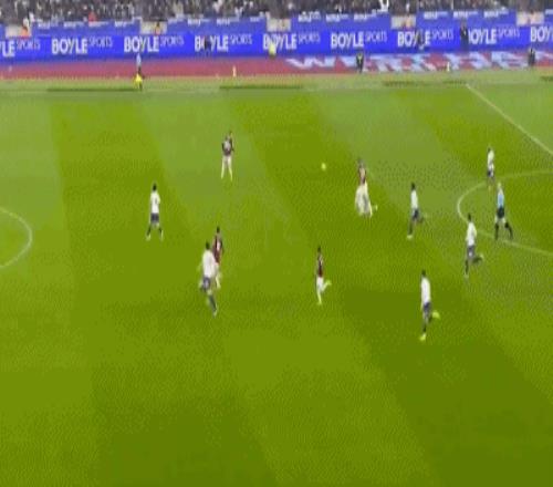 奥纳纳失误,送点,曼联主场憾,完美体育app下载,完美体育官网,完美体育官方网站,完美体育平台