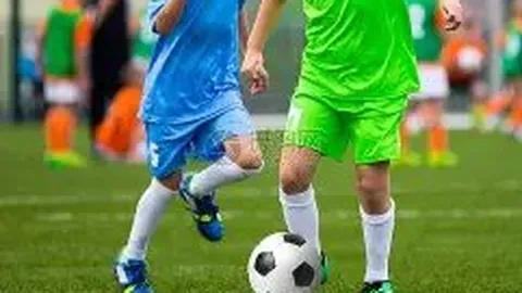 莱万战袍价值连城，马耳他征途为逐顶级球星风采